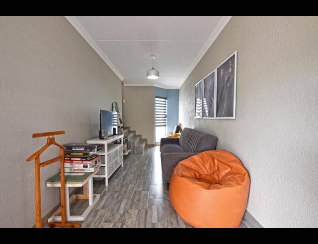 3 BEDROOM HOUSE FOR SALE IN DISCOVERY